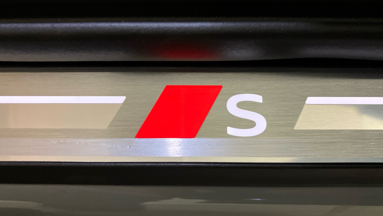 Audi Q3 1.5 e-Hybrid Launch Edition 5dr S Tronic Estate